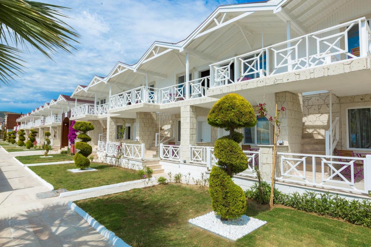 Risus Beach Resort Hotel Κουσάντασι Εξωτερικό φωτογραφία