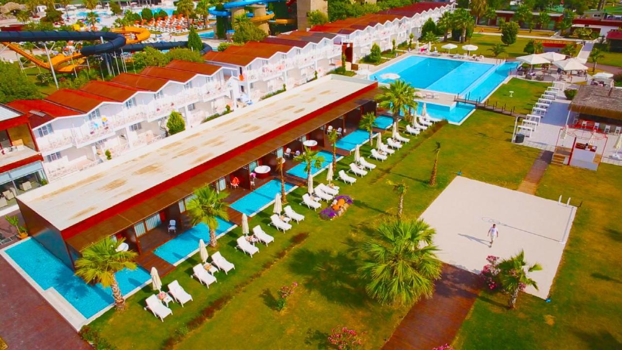 Risus Beach Resort Hotel Κουσάντασι Εξωτερικό φωτογραφία