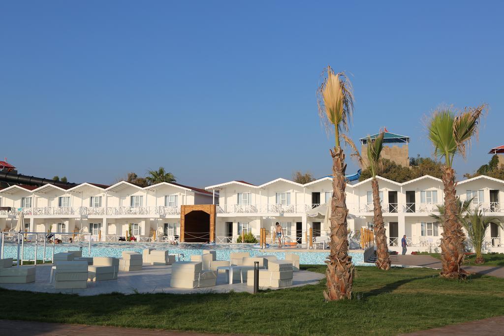 Risus Beach Resort Hotel Κουσάντασι Εξωτερικό φωτογραφία
