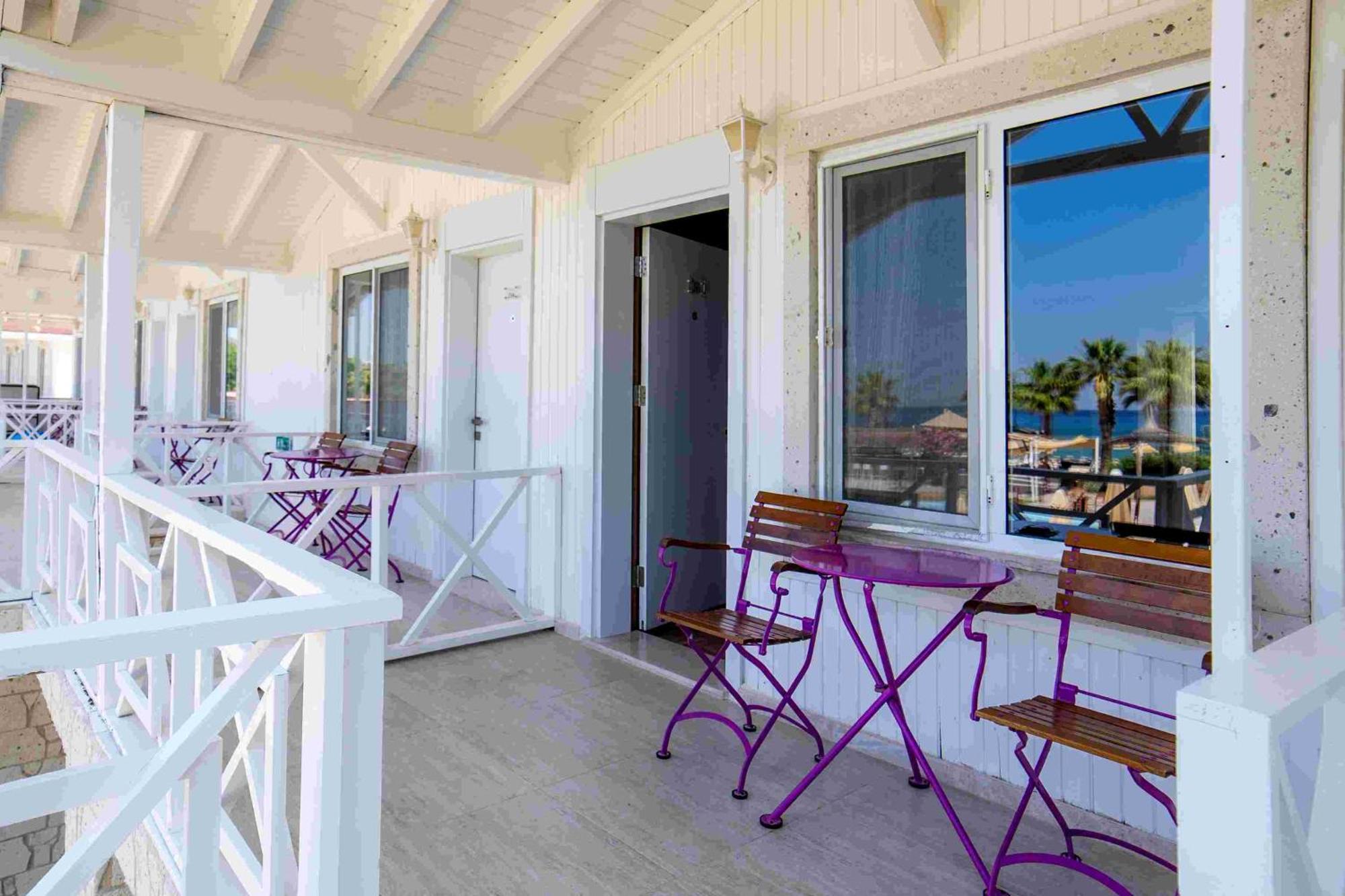 Risus Beach Resort Hotel Κουσάντασι Εξωτερικό φωτογραφία